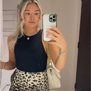 Meet your Posher, Deandrea